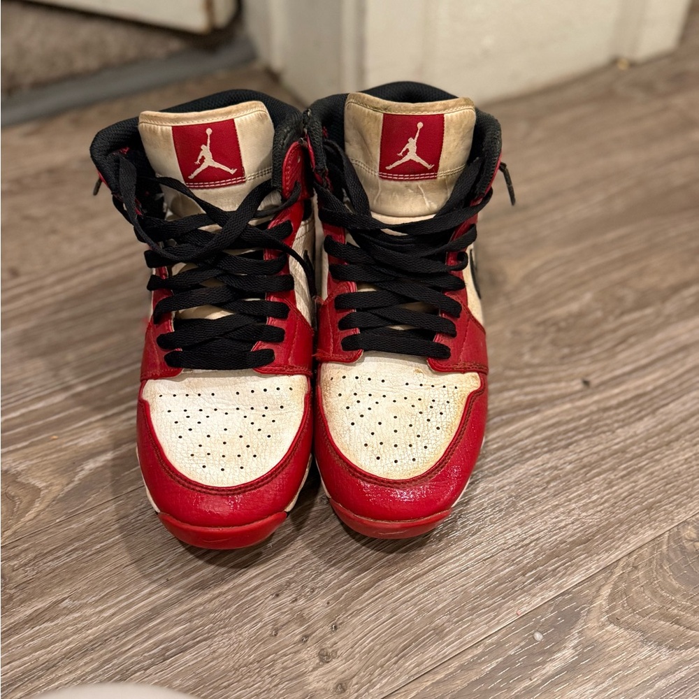 Air Jordan Red and Cream High-Top Cleats